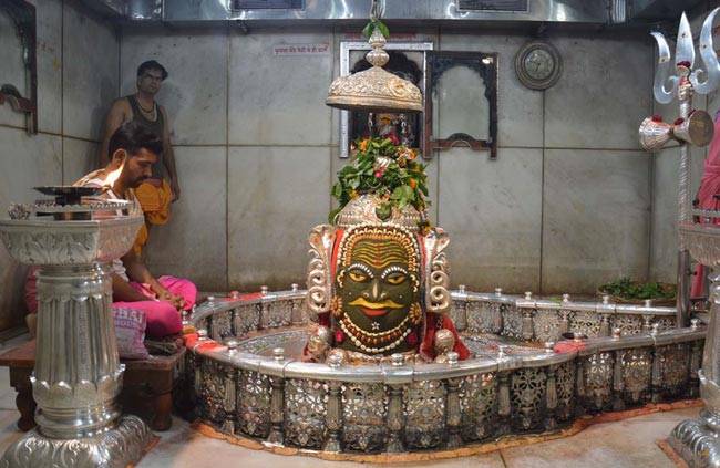 MP गजब है, सबूत इधर है...