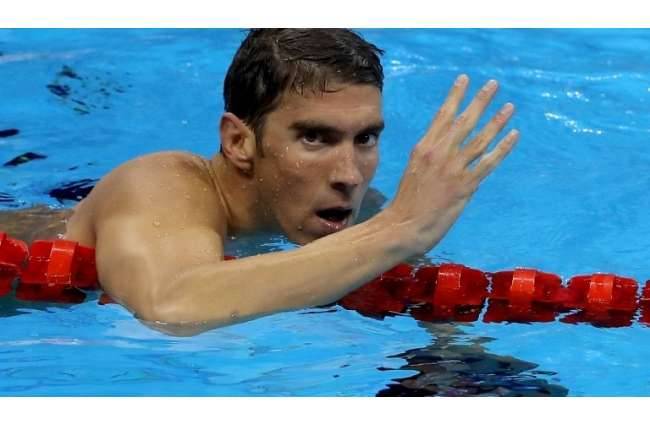 12 अगस्त 2016: तस्वीरों में देखें दिनभर की बड़ी खबरें