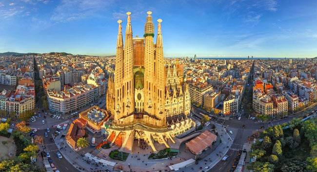 बुल फाइट के लिए मशहूर देश के 5 खूबसूरत शहर...