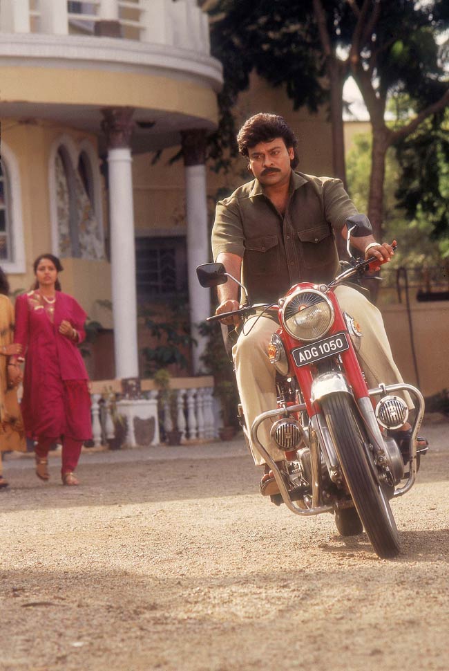 मेगास्‍टार चिरंजीवी को जन्‍मदिन मुबारक...