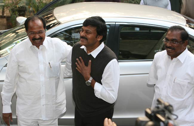 मेगास्‍टार चिरंजीवी को जन्‍मदिन मुबारक...