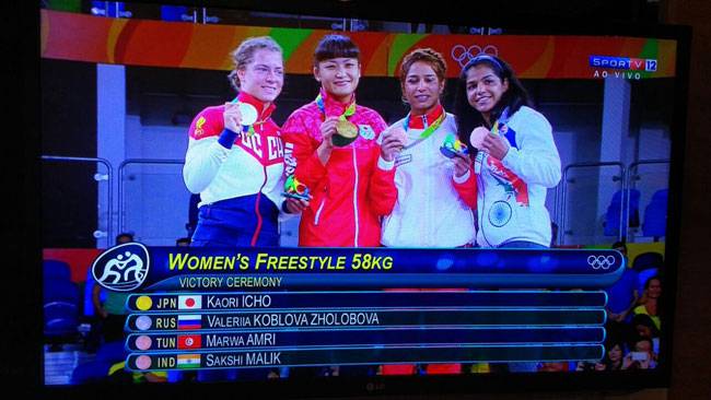 साक्षी मलिक ने रियो ओलंपिक में ब्रॉन्ज मेडल जीतकर रचा इतिहास