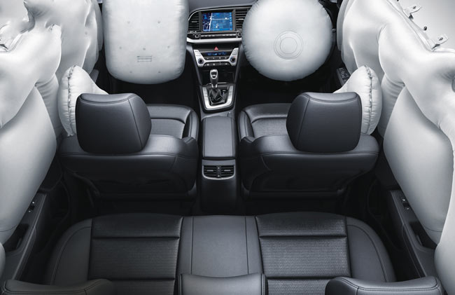 तस्वीरों में देखें हुंडई की नेक्स्ट जेनेरशन Elantra