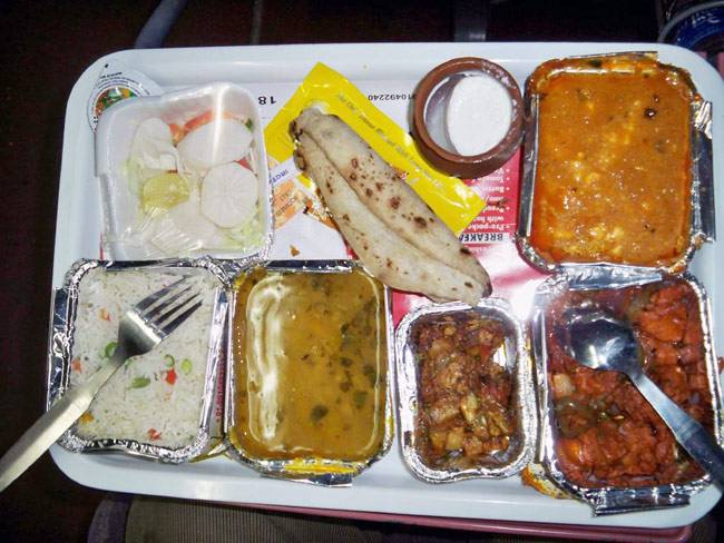 यूं बनाएं रेल सफर को आसान और आरामदायक...