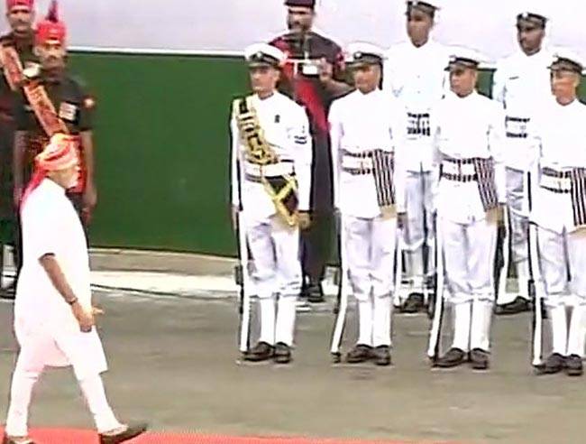 देखें, PM मोदी के 7 अंदाज, देशभर में जश्न-ए-आजादी