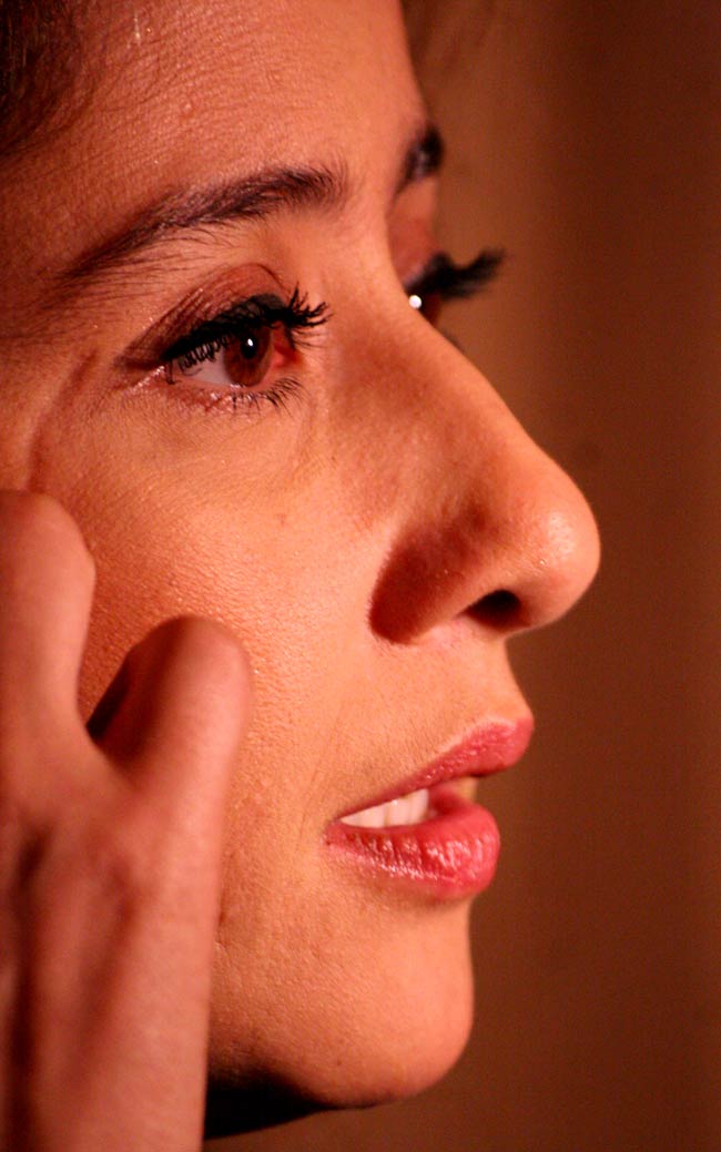 Happy Birthday: सैफ और मनीषा कोइराला की शानदार तस्वीरें...