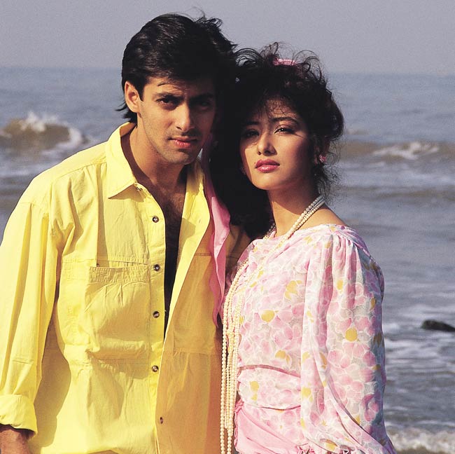 Happy Birthday: सैफ और मनीषा कोइराला की शानदार तस्वीरें...