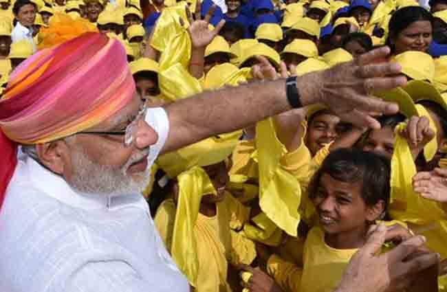 देखें, PM मोदी के 7 अंदाज, देशभर में जश्न-ए-आजादी