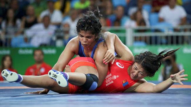 साक्षी मलिक ने रियो ओलंपिक में ब्रॉन्ज मेडल जीतकर रचा इतिहास