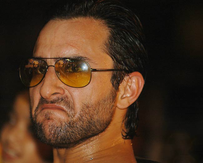 Happy Birthday: सैफ और मनीषा कोइराला की शानदार तस्वीरें...