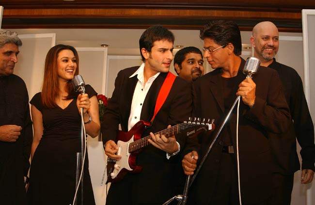 Happy Birthday: सैफ और मनीषा कोइराला की शानदार तस्वीरें...