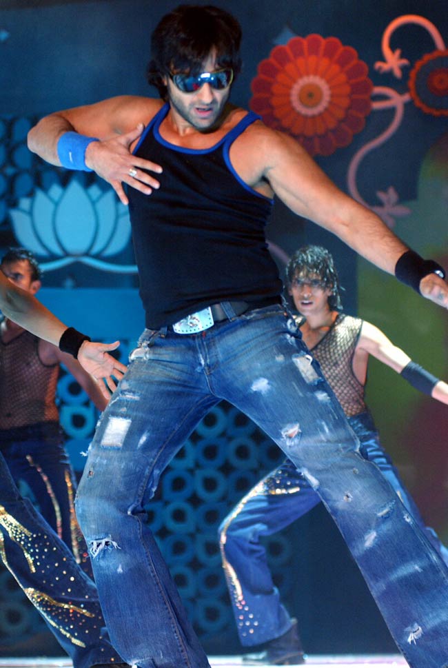 Happy Birthday: सैफ और मनीषा कोइराला की शानदार तस्वीरें...