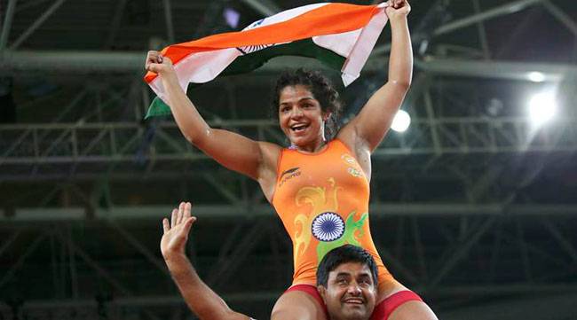 साक्षी मलिक ने रियो ओलंपिक में ब्रॉन्ज मेडल जीतकर रचा इतिहास