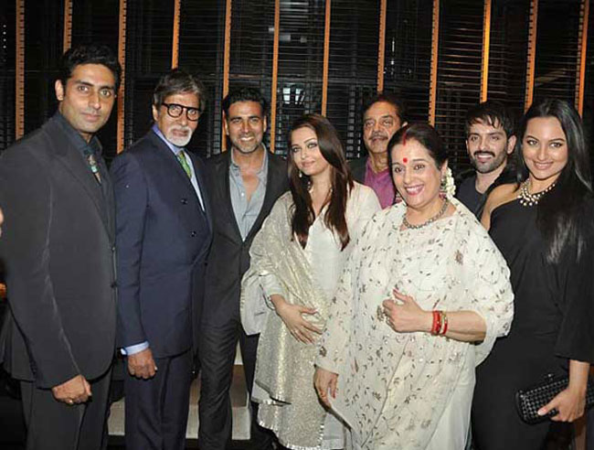 Friendship Day: बॉलीवुड में नहीं होती दोस्ती और दुश्मनी परमानेंट...