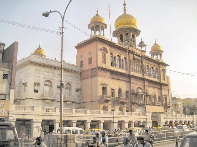 ये हैं देश के प्रसिद्ध 10 गुरुद्वारे जहां सभी समान आस्था से टेकते हैं मत्था