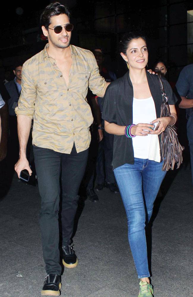 बेबी ग्लो के साथ बेबो का लेटेस्ट लुक, ऑलब्लैक लुक में नजर आईं कटरीना