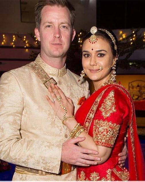 पहली बार सामने आईं प्रीति जिंटा की शादी की तस्वीरें...