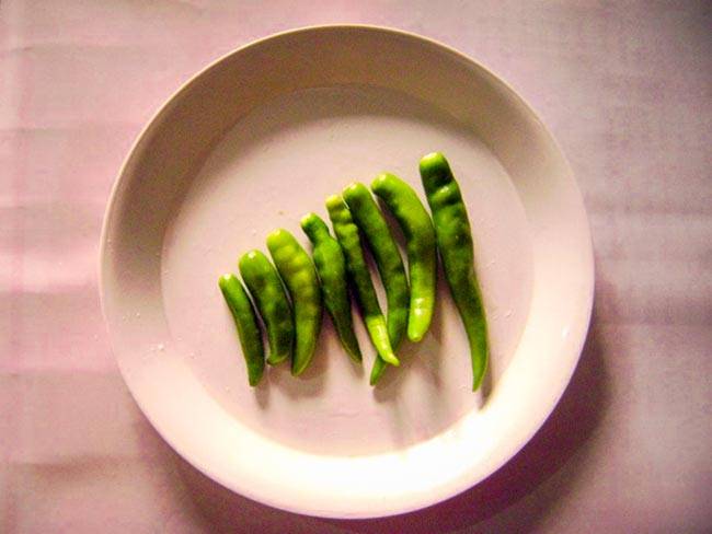 हरी मिर्च खाने के इन 7 फायदों से आप होंगे अनजान...