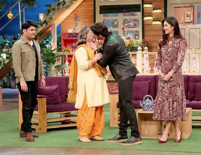 जब कटरीना, कपिल और सिद्धार्थ ने पहना काला चश्मा