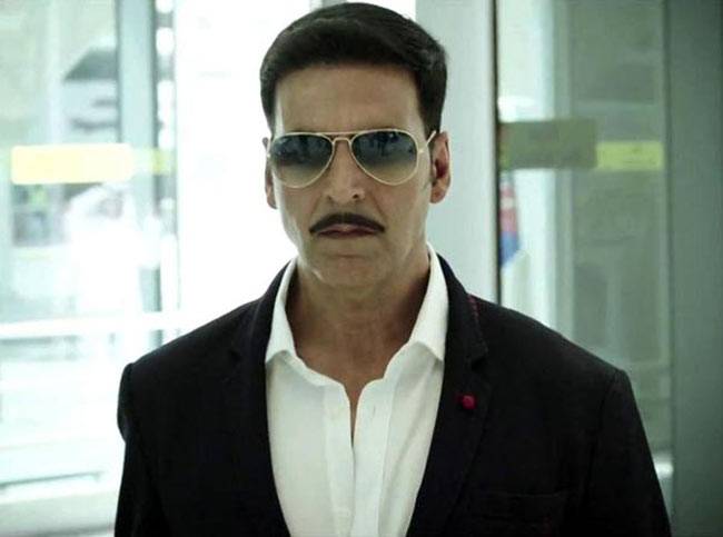 वो फिल्में जिनमें दाढ़ी-मूंछ के साथ कमाल के दिखे अक्षय...