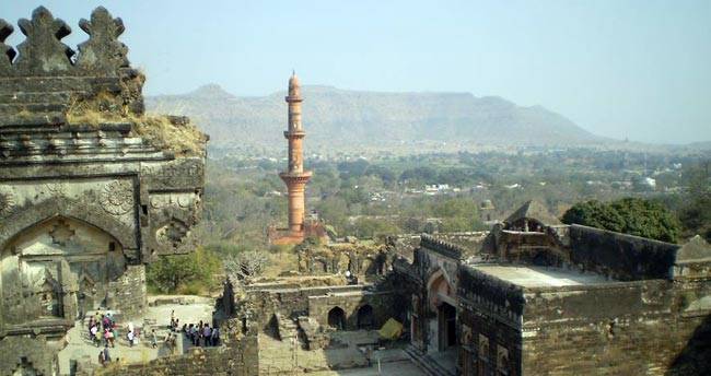 महाराष्ट्र की 9 जगहें जो आपको जरूर देखनी चाहिए...