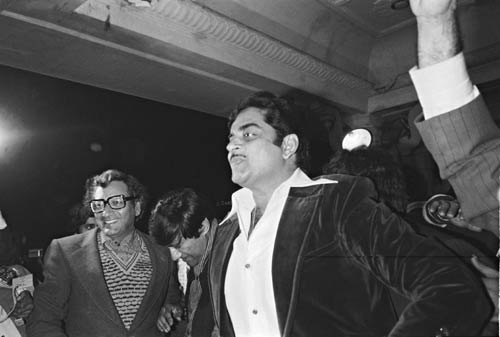 बर्थ डे पर कीजिए देव आनंद को याद