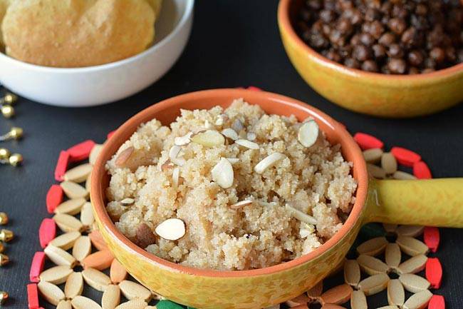 जानें, गजानन को क्यों प्रिय है मोदक का भोग...