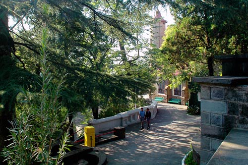 नैसर्गिक सौंदर्य से परिपूर्ण है हिमाचल प्रदेश