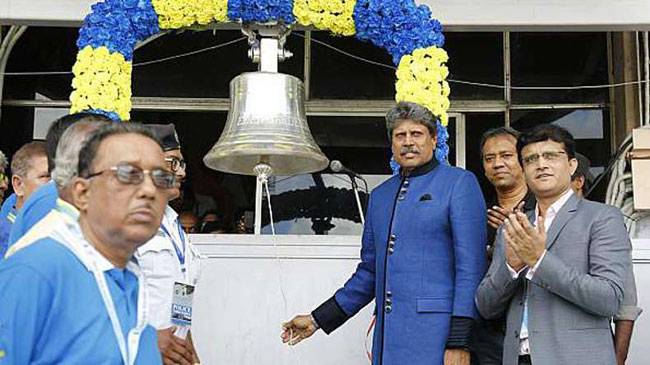 घरेलू मैदान पर 250वें टेस्ट मैच के पहले दिन की झलकियां