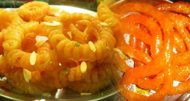 जानें, गजानन को क्यों प्रिय है मोदक का भोग...