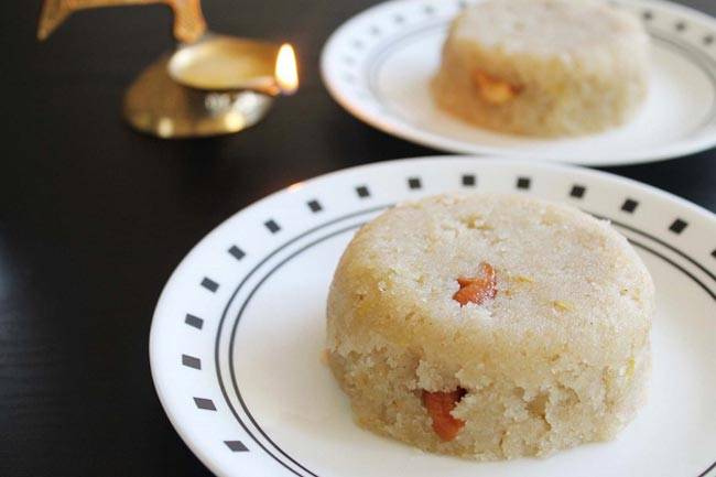 जानें, गजानन को क्यों प्रिय है मोदक का भोग...