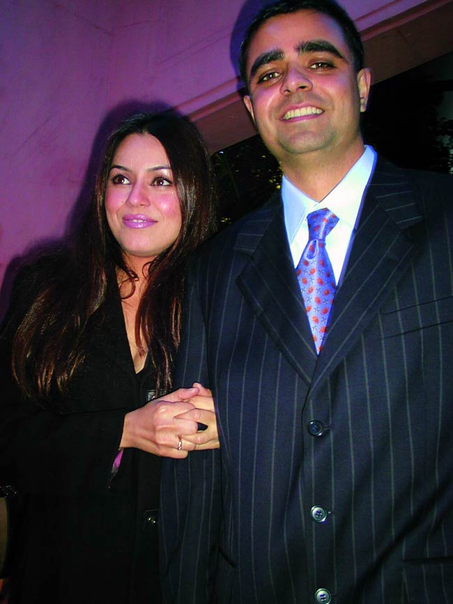 तस्वीरों में बर्थ डे गर्ल रितु चौधरी की 'महिमा' गाथा...