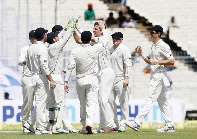 घरेलू मैदान पर 250वें टेस्ट मैच के पहले दिन की झलकियां