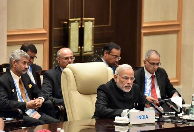 तस्वीरों में देखें पीएम मोदी का चीन दौरा