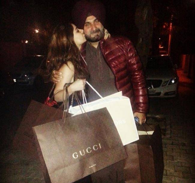 ये ग्‍लैमरस कुड़ी है नवजोत सिंह सिद्धू की बेटी...