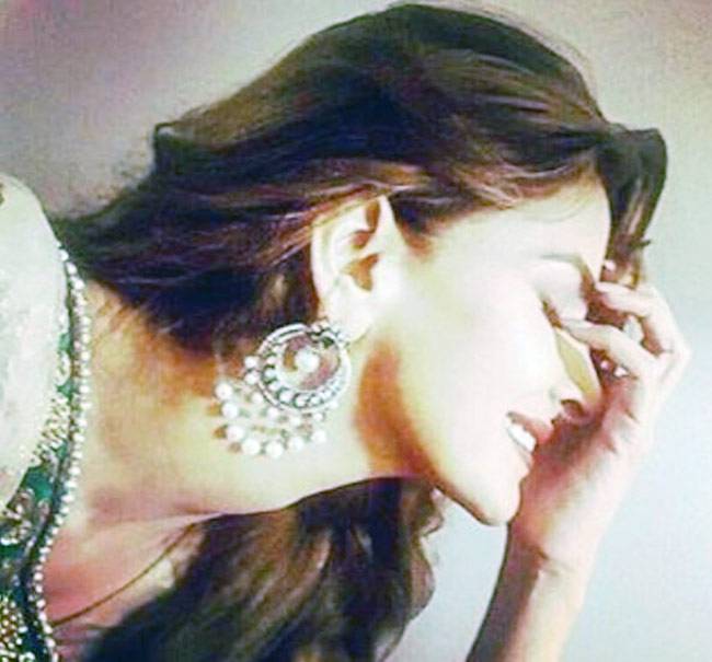 बॉलीवुड में एंट्री करने जा रही है यह खूबसूरत पाकिस्तानी एक्ट्रेस...