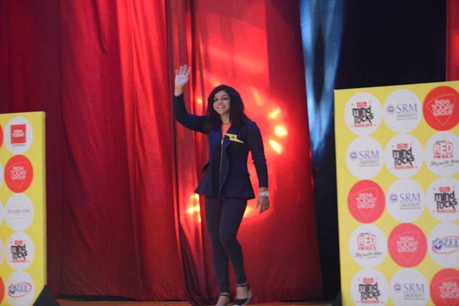 #MindRocks16 में अमिताभ बच्चन से लेकर वरुण धवन का Dance Rocks