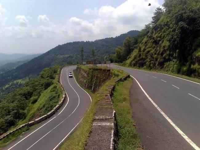 भारत के 10 रास्ते जहां भूत घूमते हैं...