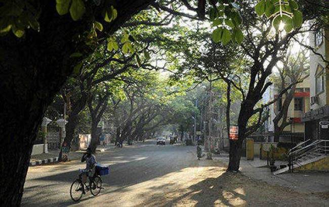 भारत के 10 रास्ते जहां भूत घूमते हैं...