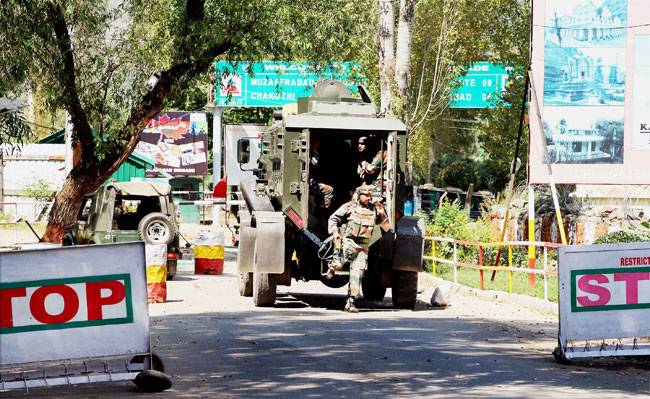 तस्वीरें: उरी में सेना पर सबसे बड़ा आतंकी हमला