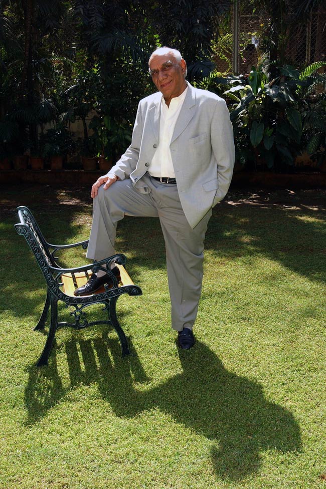 हिट रोमांटिक फिल्मों का दूसरा नाम यश चोपड़ा...