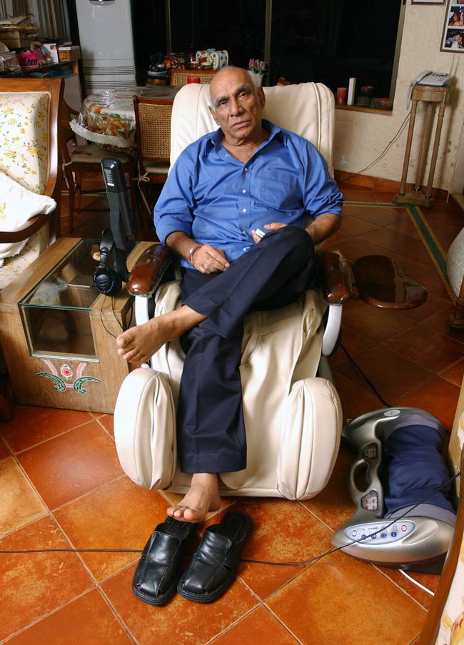 हिट रोमांटिक फिल्मों का दूसरा नाम यश चोपड़ा...