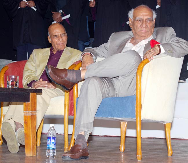 हिट रोमांटिक फिल्मों का दूसरा नाम यश चोपड़ा...