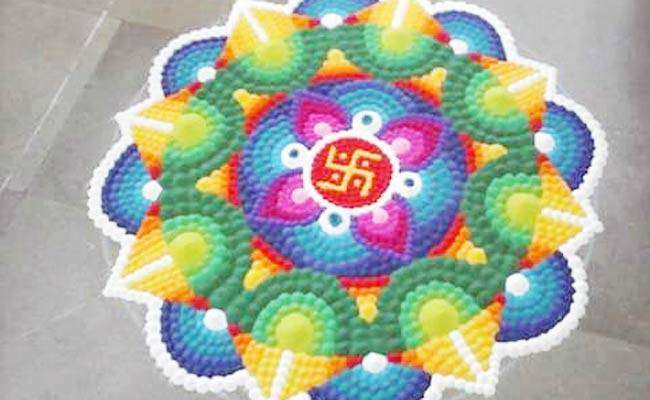 दिवाली पर इन 6 तरीकों से बनाएं सुंदर रंगोली...