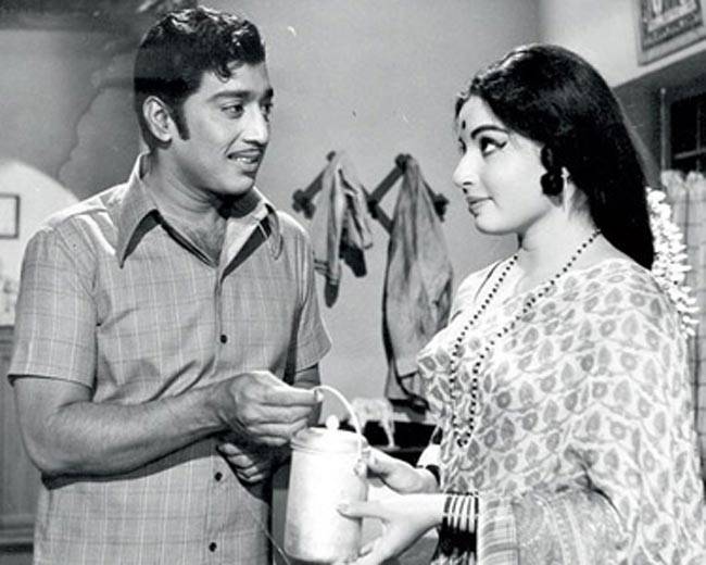 इन 10 फिल्मों की वजह से अमर रहेंगी अम्मा