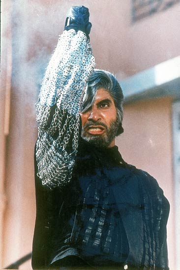 अमिताभ बच्‍चन को जन्मदिन की बधाई, देखें Unseen तस्वीरें...