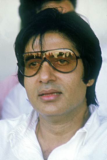 अमिताभ बच्‍चन को जन्मदिन की बधाई, देखें Unseen तस्वीरें...