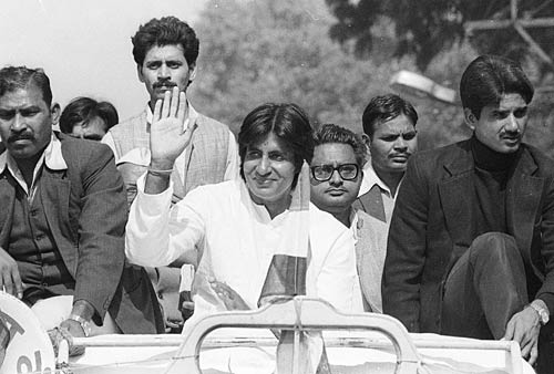 अमिताभ बच्‍चन को जन्मदिन की बधाई, देखें Unseen तस्वीरें...