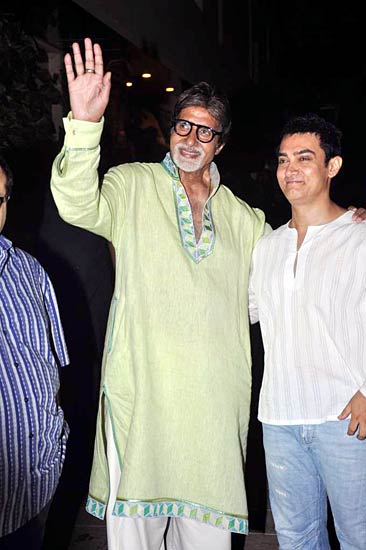 अमिताभ बच्‍चन को जन्मदिन की बधाई, देखें Unseen तस्वीरें...