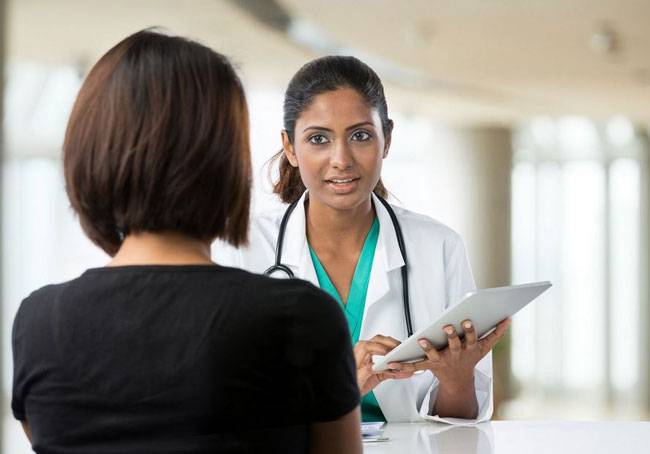 सूर्य नमस्कार करते हैं तो जरा ध्यान दें...